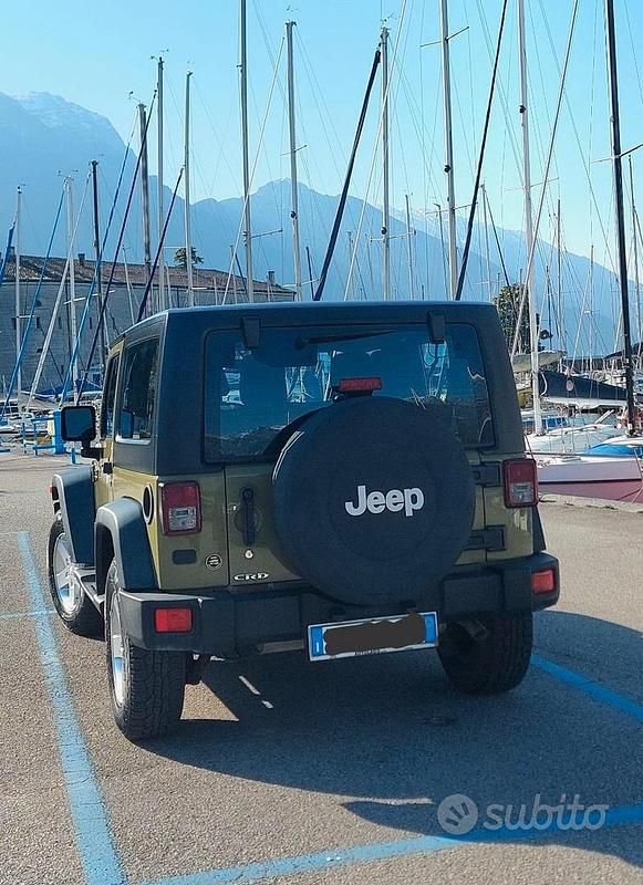 Usata Jeep Wrangler Sport 177 CV (130 kW) 2014 Verde SUV