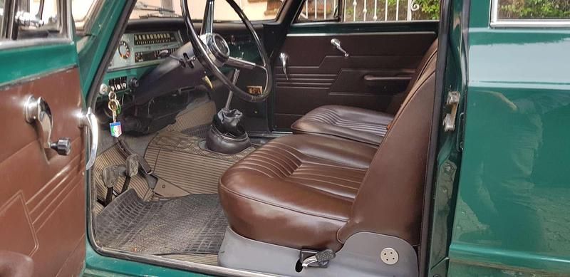 Usata Alfa Romeo Giulia 1300 Ti 82 CV (60 kW) 1967 Verde Berlina