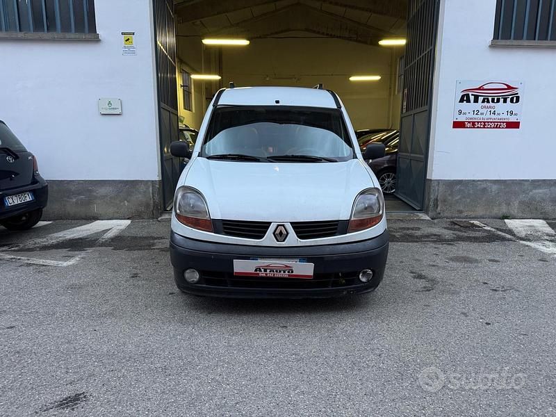 Usata Renault Kangoo 70 CV (51 kW) 2006 Bianco Monovolume