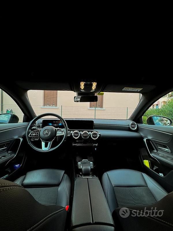 Usata Mercedes A180 Edition 116 CV (85 kW) 2021 Nero Berlina