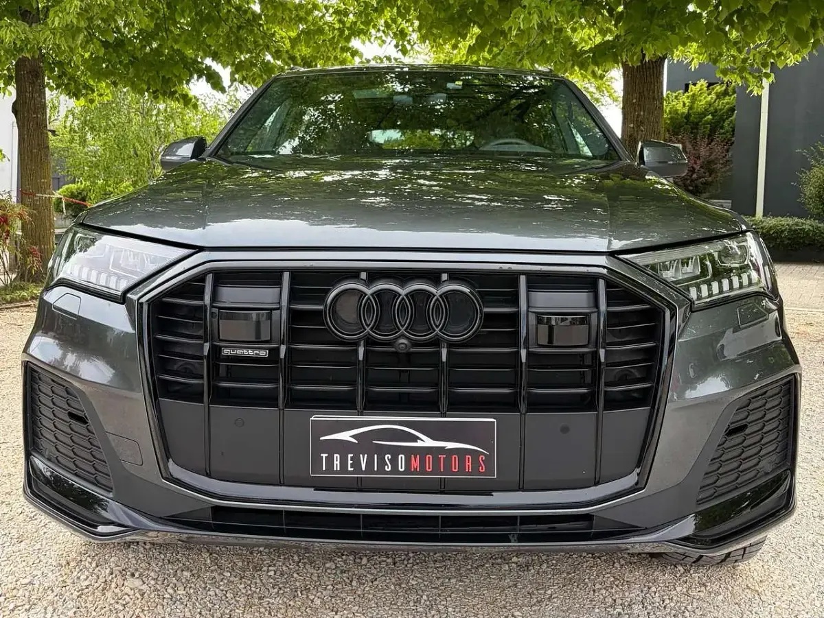 Usata Audi Q7 S-line plus 286 CV (210 kW) 2023 Grigio daytona SUV