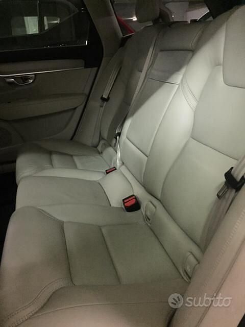 Usata Volvo V90 Inscription 235 CV (172 kW) 2016 Marrone Station wagon