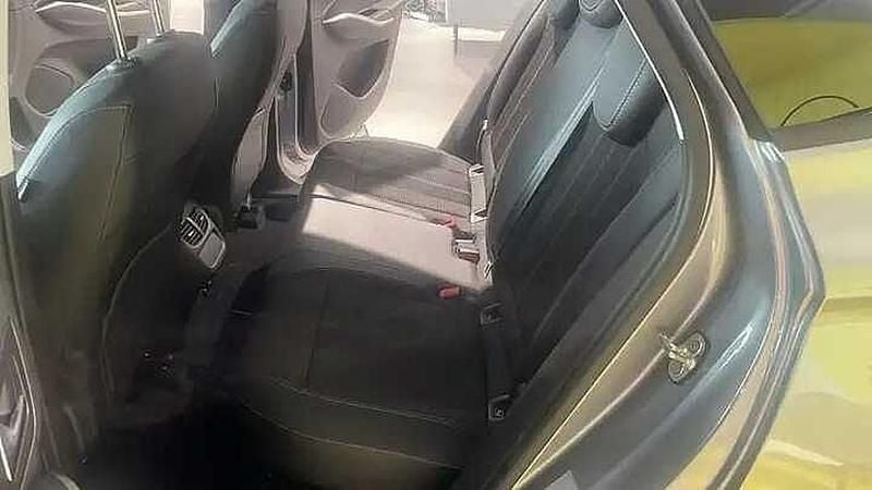 Usata Opel Grandland X Business Elegance 136 CV (100 kW) 2024 Argento SUV