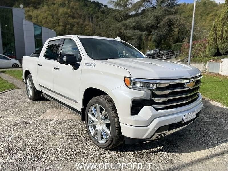 Bianco Usata 2023 Chevrolet Silverado Pick-up | 65.500 € - Immagine 1/4