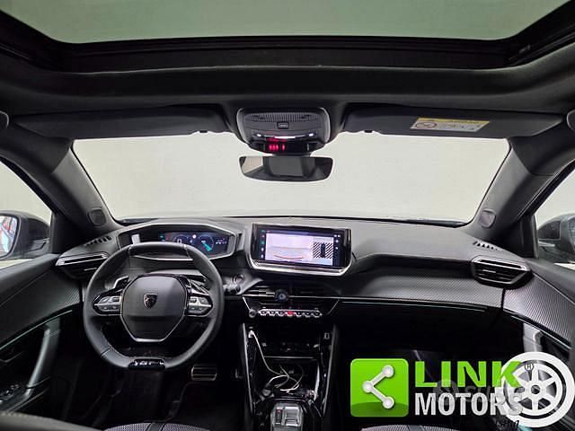 Usata Peugeot 2008 GT 131 CV (96 kW) 2023 Grigio SUV