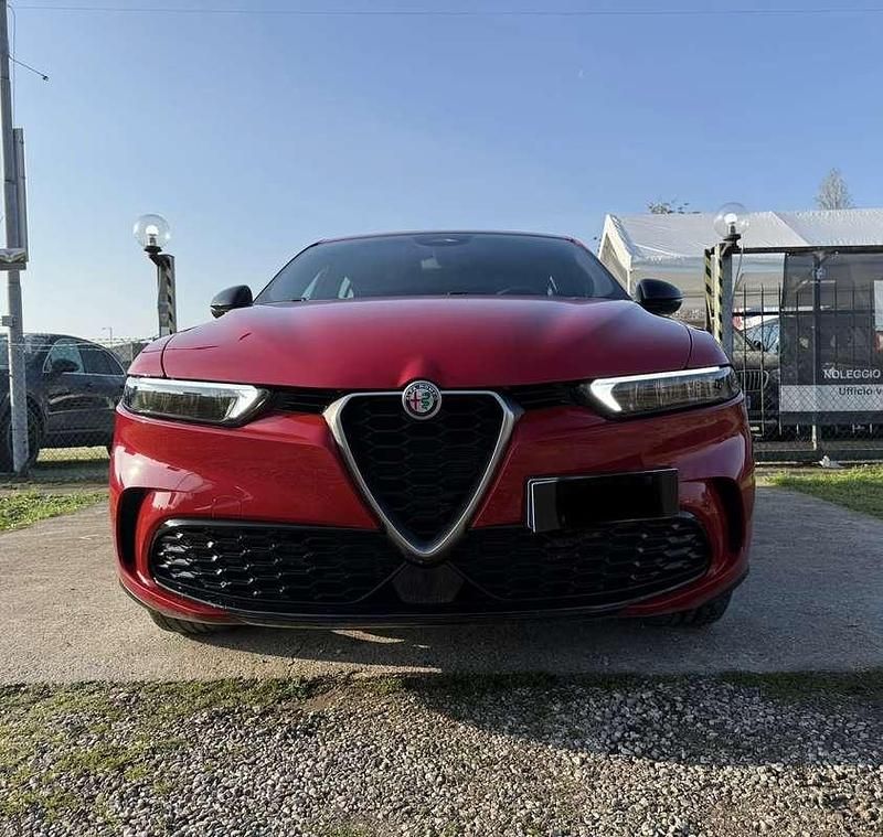 Usata Alfa Romeo Tonale Sprint 131 CV (96 kW) 2024 SUV