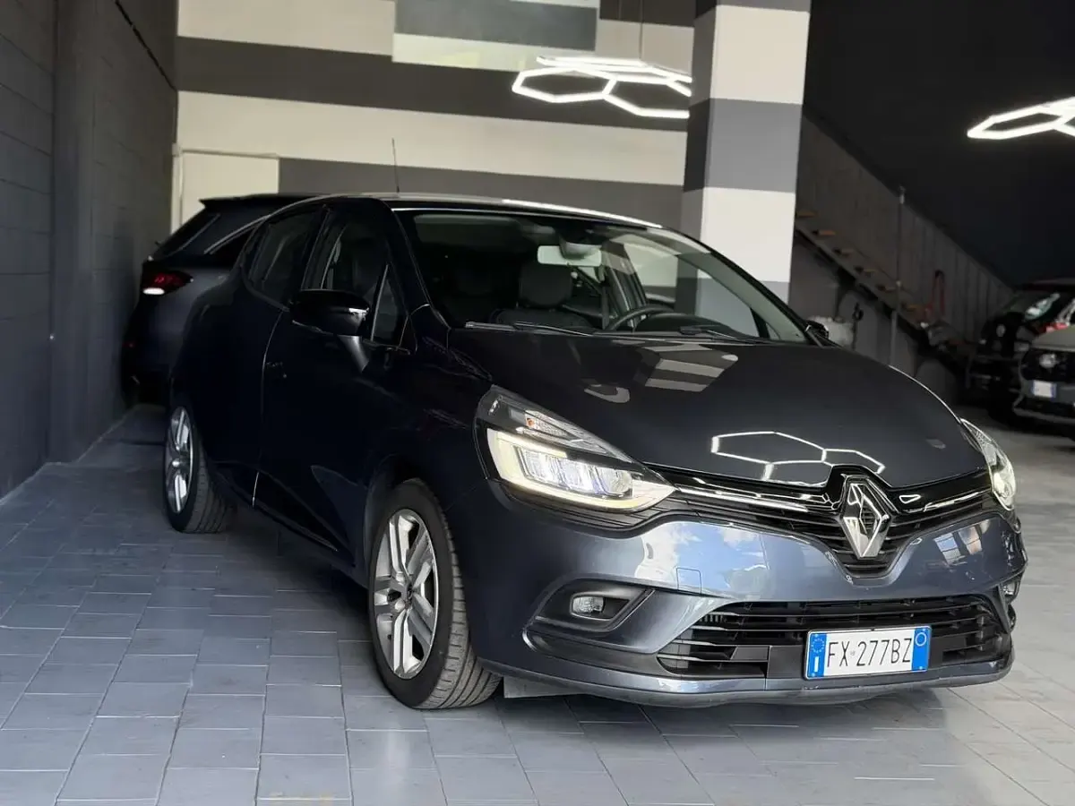 Usata Renault Clio IV Intens 90 CV (66 kW) 2019 Other Berlina