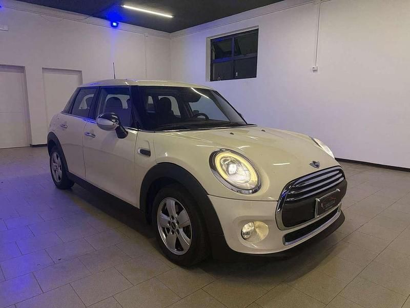 Usata Mini One D 95 CV (69 kW) 2016 Bianco Utilitaria