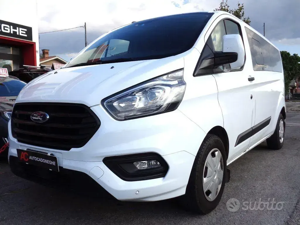 Occasion Ford Transit Custom 131 ch (96 kW) 2021 Blanc Monospace