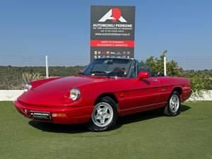 Usata Alfa Romeo Spider 107 CV (78 kW) 1992 Rosso Cabrio