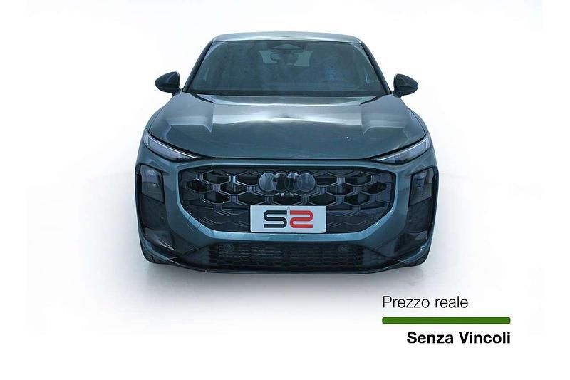 Nuova Audi Q3 S-Line 150 CV (110 kW) 2026 Verde SUV