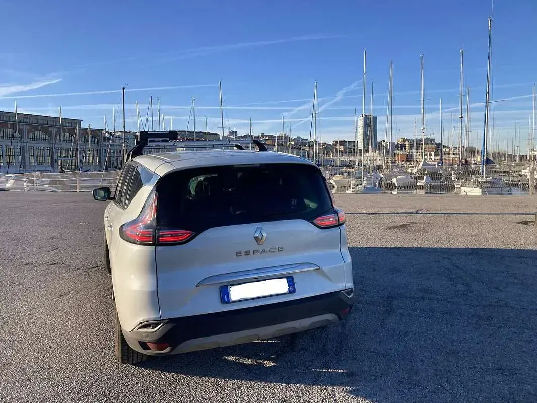 Usata Renault Espace Intens 160 CV (117 kW) 2018 Bianco Monovolume