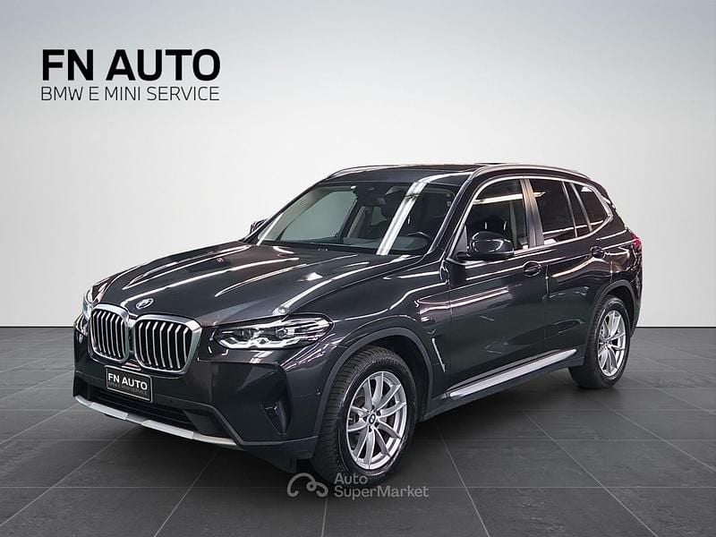 Usata BMW X3 Efficient Dynamics 190 CV (139 kW) 2022 Grigio SUV