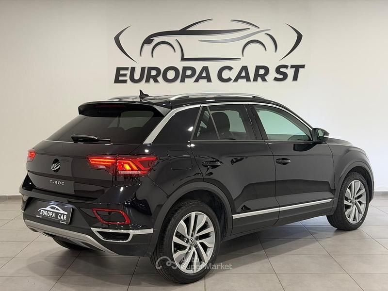 Usata VW T-Roc Style 150 CV (110 kW) 2022 Nero SUV