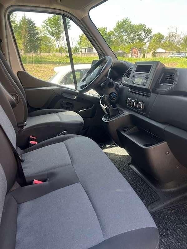 Usata Renault Master 136 CV (100 kW) 2023 Bianco Monovolume