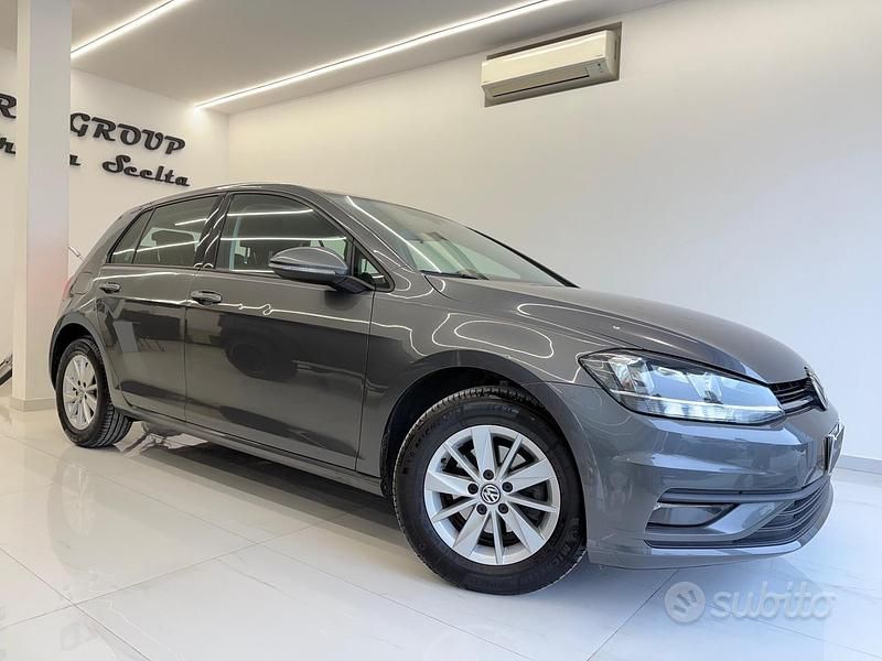Usata VW Golf VII Business 116 CV (85 kW) 2019 Grigio Berlina