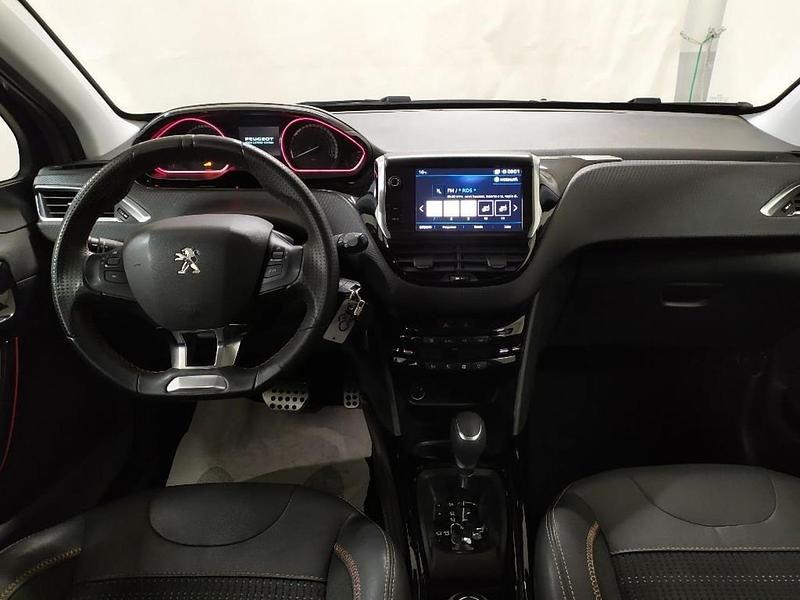 Usata Peugeot 2008 GT-line 110 CV (80 kW) 2019 Argento SUV