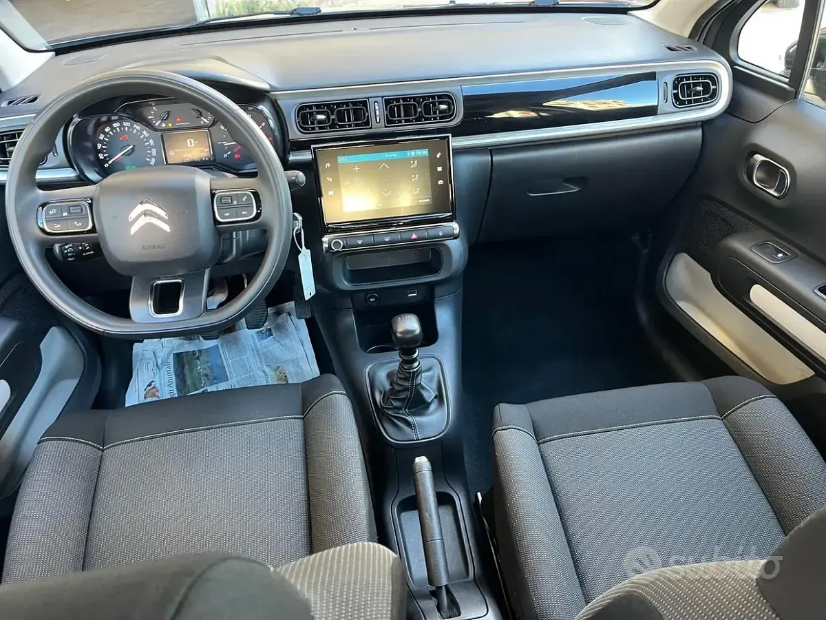 Usata Citroën C3 Feel 102 CV (75 kW) 2022 Grigio Utilitaria
