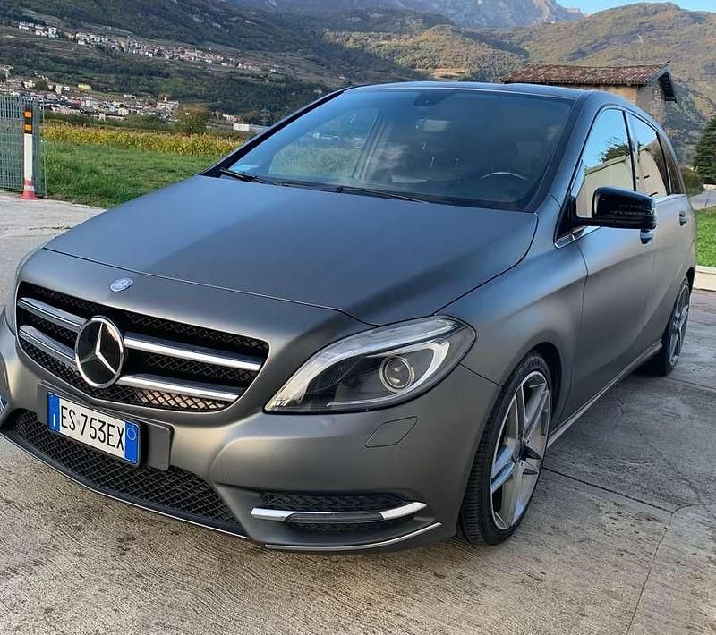 Usata Mercedes B180 Premium 109 CV (80 kW) 2013 Monovolume