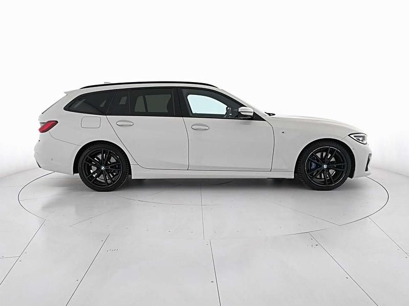 Usata BMW 320 M Sport 190 CV (139 kW) 2021 Alpin white Station wagon