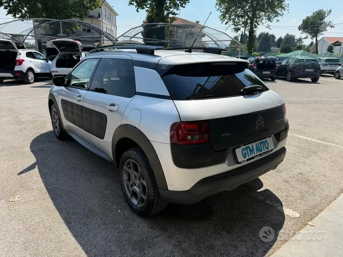 Usata Citroën C4 Cactus 99 CV (72 kW) 2015 Grigio Utilitaria