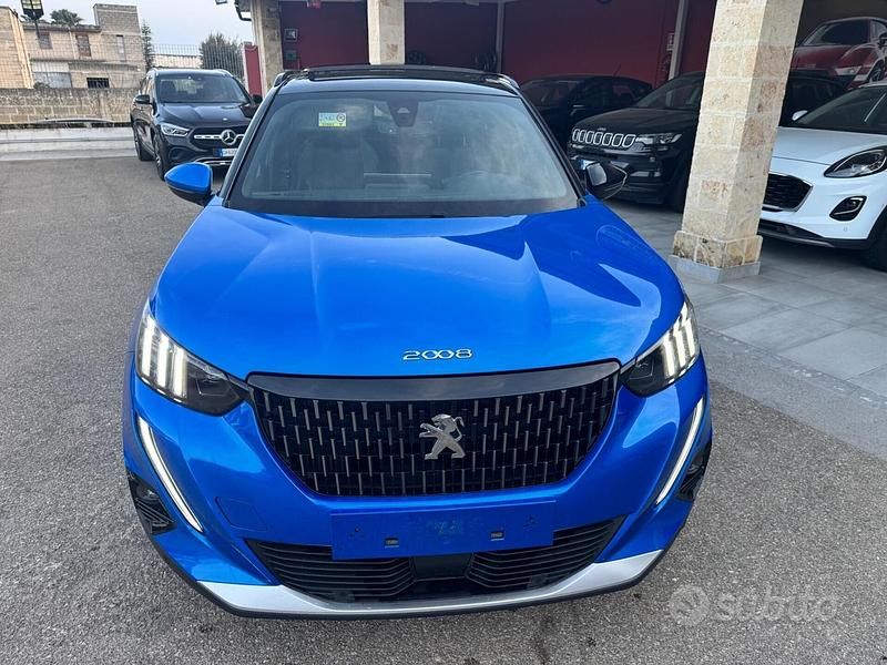 Usata Peugeot 2008 GT-line 101 CV (74 kW) 2020 Blu SUV