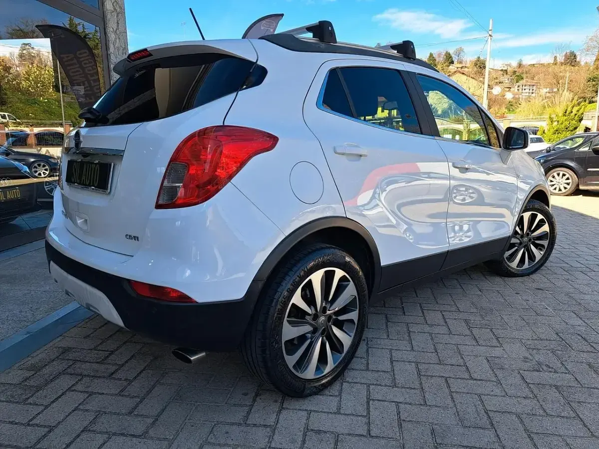 Usata Opel Mokka X Ultimate 136 CV (100 kW) 2017 Bianco SUV