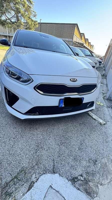 Usata Kia ProCeed GT-Line 136 CV (100 kW) 2021 Bianco Station wagon