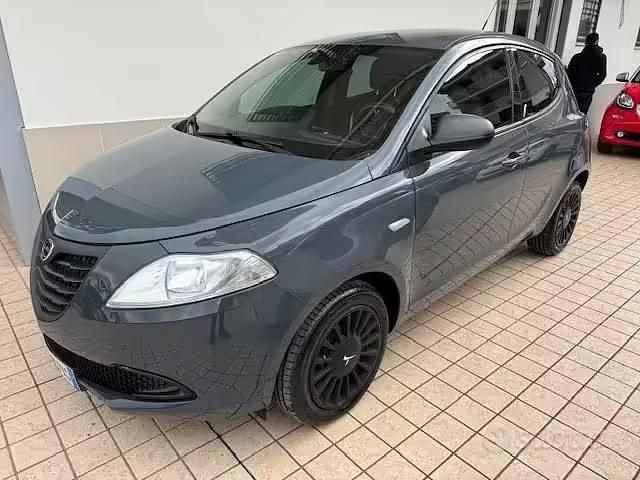 Usata Lancia Ypsilon 2014 Utilitaria