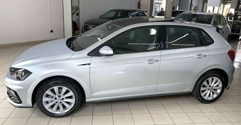 Usata VW Polo R-line 95 CV (69 kW) 2018 Grigio Berlina