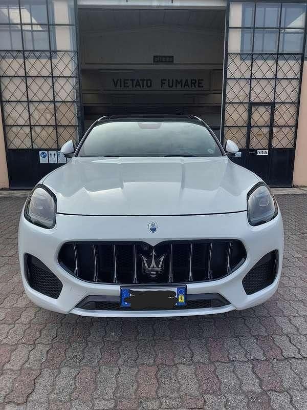 Usata Maserati Grecale GT 250 CV (183 kW) 2024 Bianco SUV