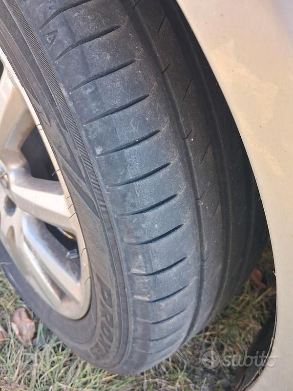 Usata Opel Astra 2005 Grigio Berlina