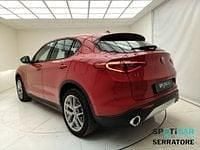 Usata Alfa Romeo Stelvio Ti 209 CV (153 kW) 2018 Rosso SUV