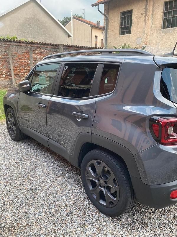 Usata Jeep Renegade 150 CV (110 kW) 2021 Grigio SUV