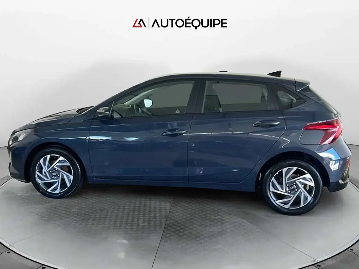 Nuova Hyundai i20 101 CV (74 kW) 2026 Grigio Utilitaria