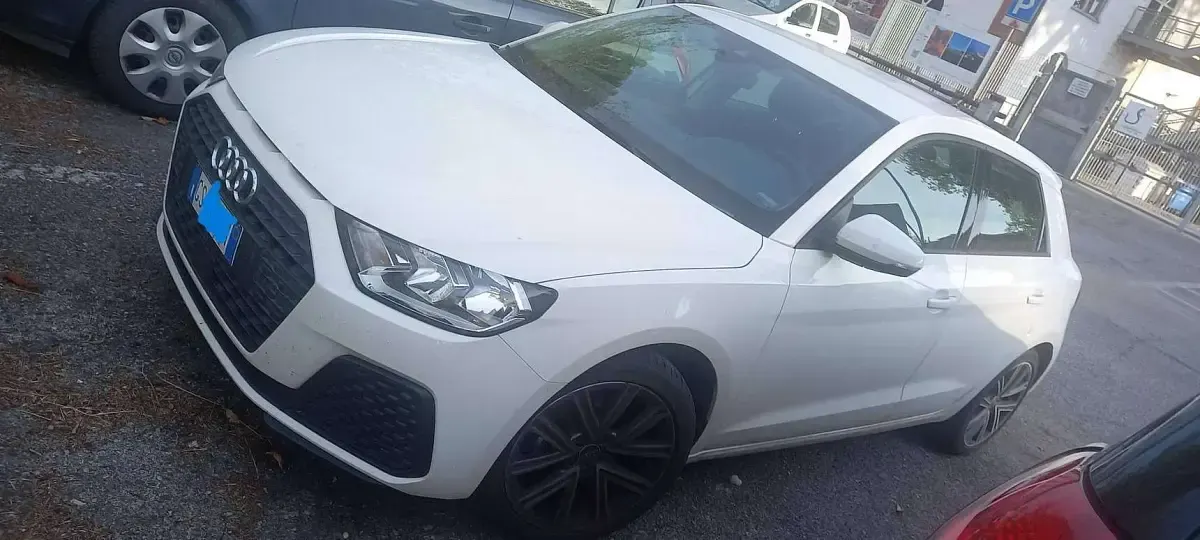 Usata Audi A1 Sportback Ambiente 95 CV (69 kW) 2023 Bianco Utilitaria