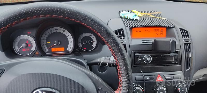 Usata Kia Ceed 109 CV (80 kW) 2009 Utilitaria