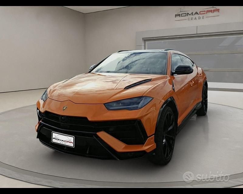 Usata Lamborghini Urus 666 CV (489 kW) 2023 SUV