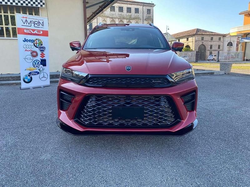 Nuova Cirelli 3 138 CV (101 kW) 2025 Rosso SUV