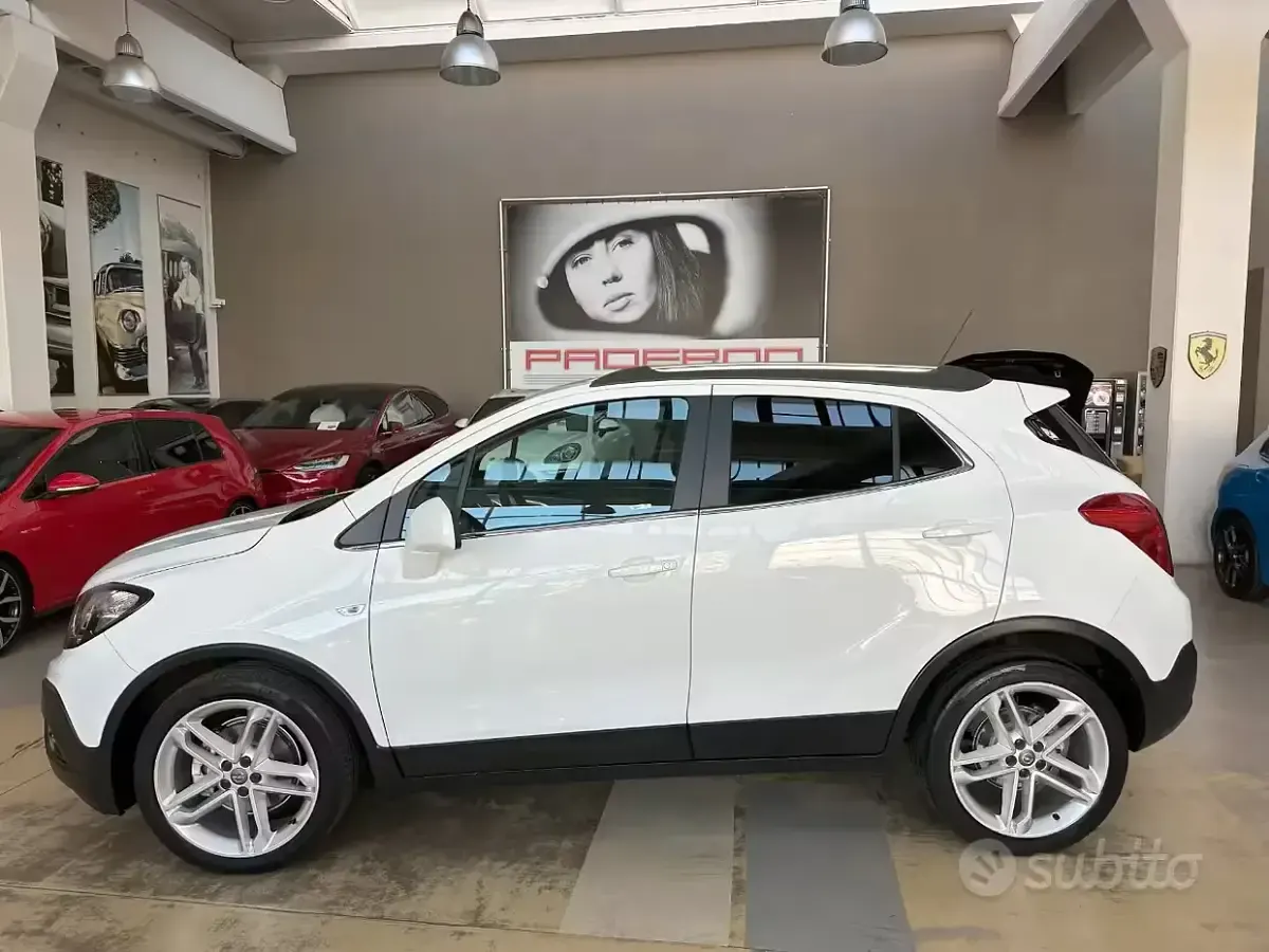 Usata Opel Mokka Cosmo 140 CV (102 kW) 2016 Bianco SUV