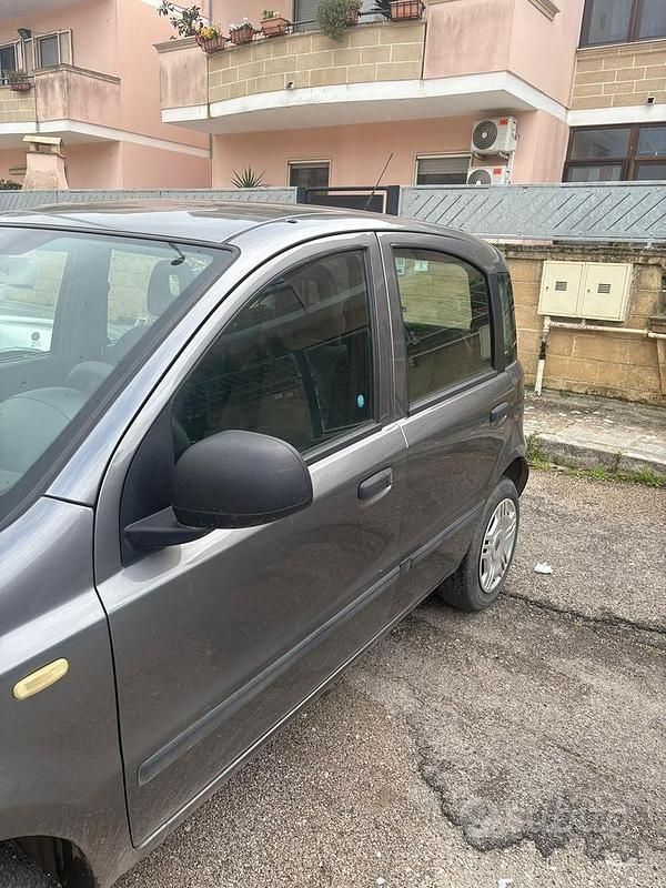 Usata Fiat Panda 2011 Grigio Utilitaria