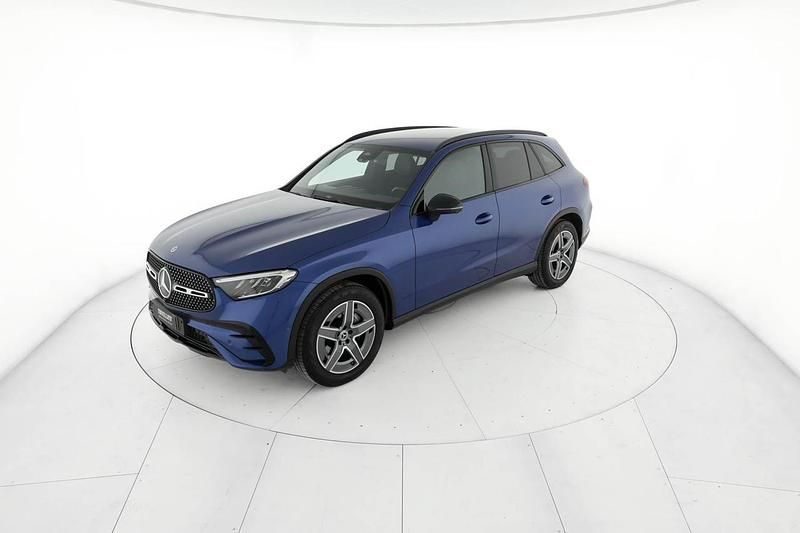 Usata Mercedes GLC220 Advanced Plus 197 CV (144 kW) 2023 Blu/azzurro SUV