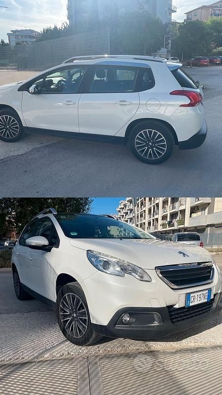 Bianco Usata 2015 Peugeot 2008 Active SUV | 7400 € (Buon prezzo) - Immagine 1/4