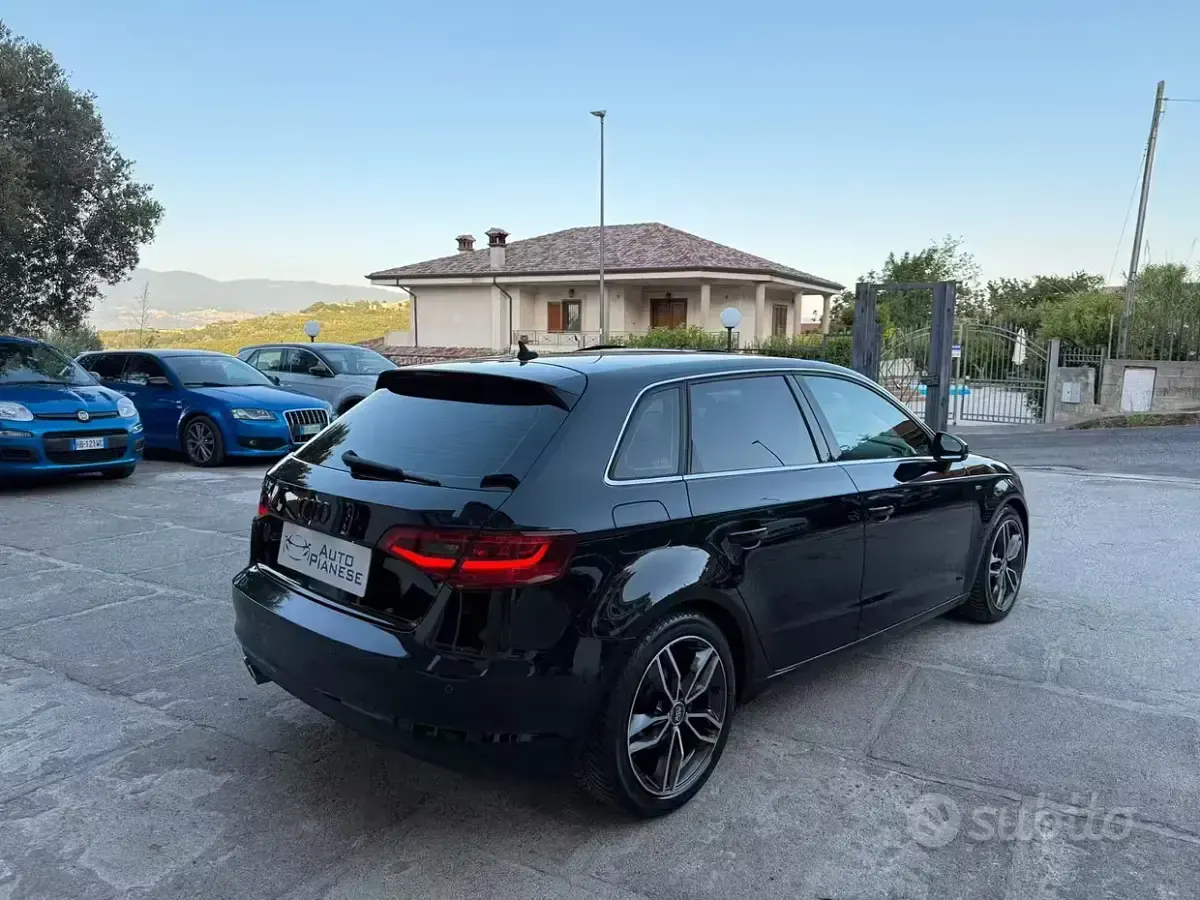 Usata Audi A3 S-Line 150 CV (110 kW) 2014 Nero Berlina