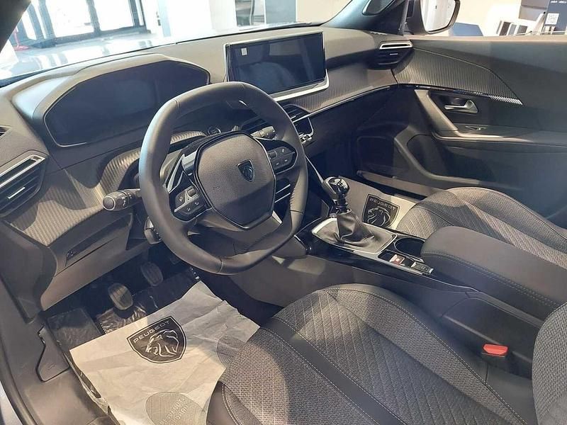 Nuova Peugeot 2008 Allure 100 CV (73 kW) 2025 Bianco SUV