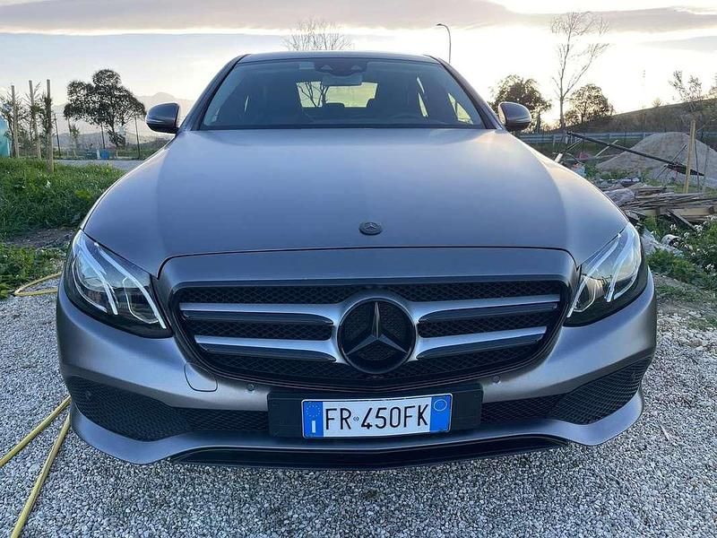 Usata Mercedes E220 Exclusive 194 CV (142 kW) 2018 Berlina