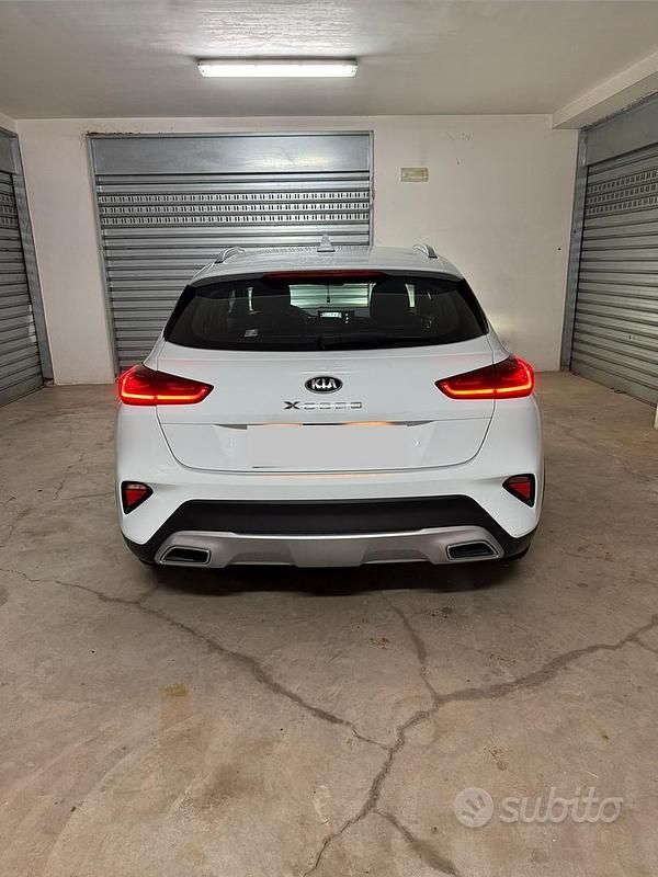 Usata Kia XCeed Style 116 CV (85 kW) 2020 Bianco SUV