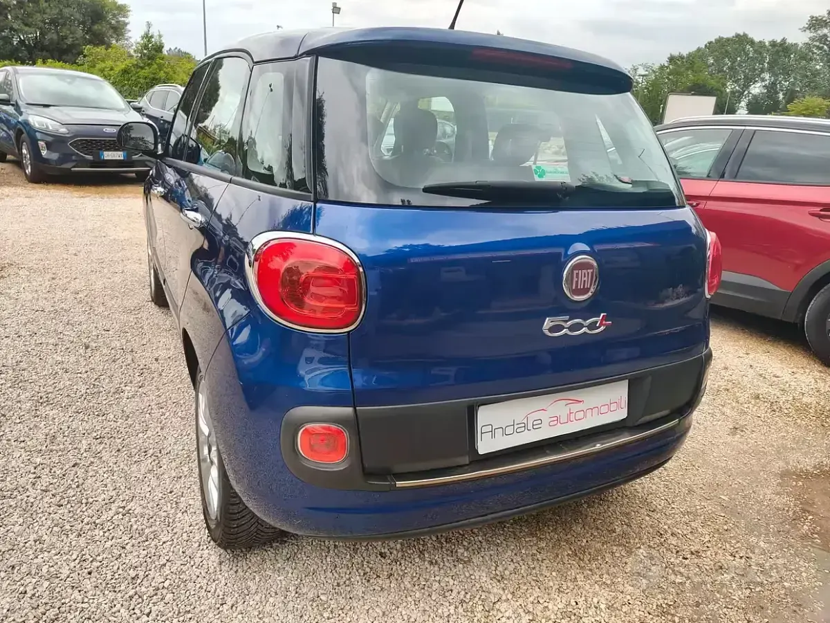 Używany Fiat 500L Pop Star 85 KM (62 kW) 2015 Niebieski Minivan