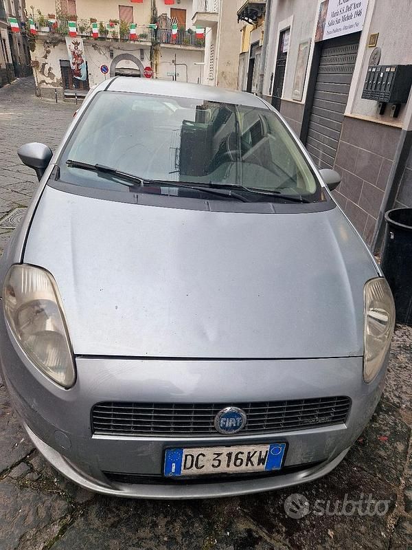 Usata Fiat Grande Punto 2006 Grigio Utilitaria