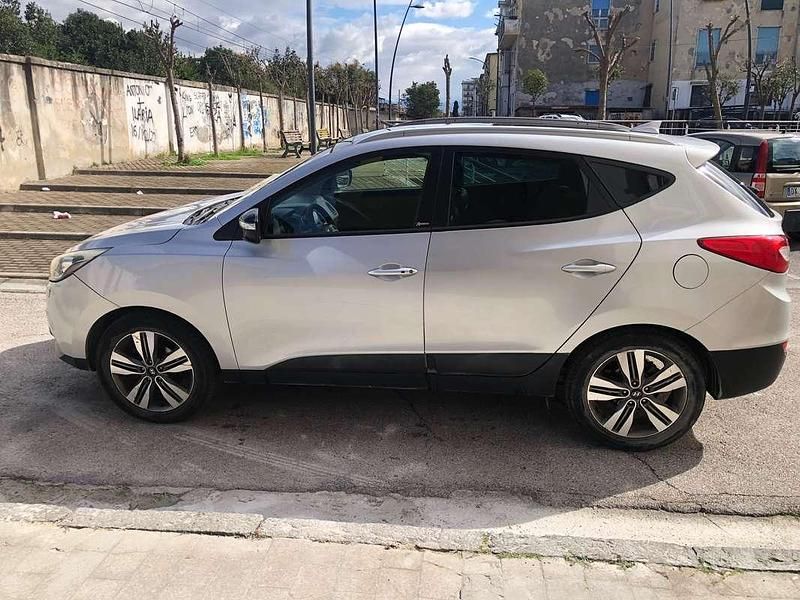 Usata Hyundai ix35 Xpossible 116 CV (85 kW) 2015 Argento SUV
